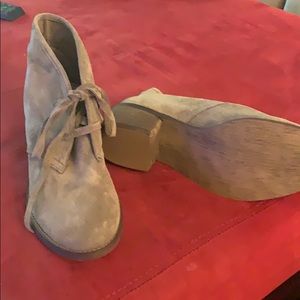 CARLOS SANTANA BOOTIES NEVER WORN